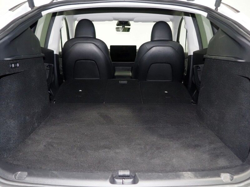 2023 Tesla Model Y Long Range AWD *AUTOPILOT, NAVIGATION, SAFETY ALERTS, ADAPTIVE CRUISE, SURROUND VIEW CAMERAS, PANORAMA GLASS ROOF, HEATED SEATS/STEERING WHEEL, WIRELESS CHARGING Round Rock TX