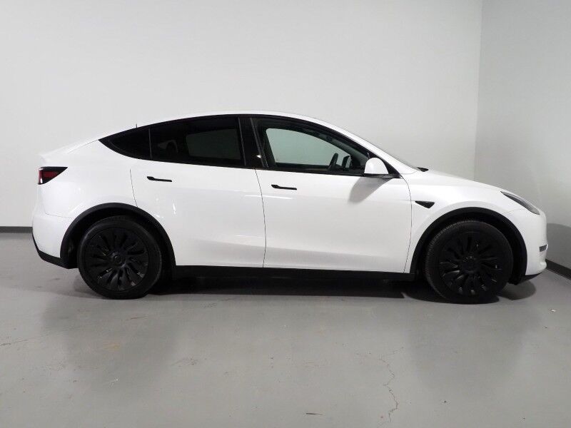 2023 Tesla Model Y Long Range AWD *AUTOPILOT, NAVIGATION, SAFETY ALERTS, ADAPTIVE CRUISE, SURROUND VIEW CAMERAS, PANORAMA GLASS ROOF, HEATED SEATS/STEERING WHEEL, WIRELESS CHARGING Round Rock TX