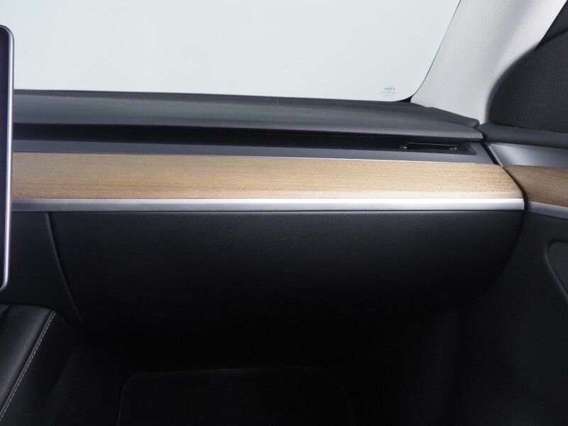 2023 Tesla Model Y Long Range AWD *AUTOPILOT, NAVIGATION, SAFETY ALERTS, ADAPTIVE CRUISE, SURROUND VIEW CAMERAS, PANORAMA GLASS ROOF, HEATED SEATS/STEERING WHEEL, WIRELESS CHARGING Round Rock TX