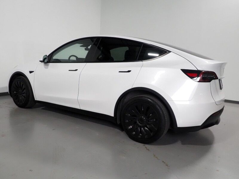 2023 Tesla Model Y Long Range AWD *AUTOPILOT, NAVIGATION, SAFETY ALERTS, ADAPTIVE CRUISE, SURROUND VIEW CAMERAS, PANORAMA GLASS ROOF, HEATED SEATS/STEERING WHEEL, WIRELESS CHARGING Round Rock TX