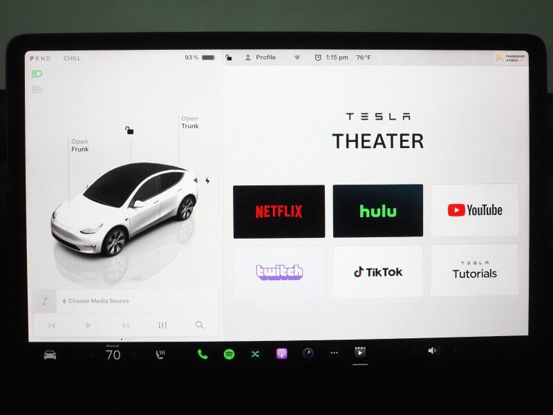 2023 Tesla Model Y Long Range AWD *AUTOPILOT, NAVIGATION, SAFETY ALERTS, ADAPTIVE CRUISE, SURROUND VIEW CAMERAS, PANORAMA GLASS ROOF, HEATED SEATS/STEERING WHEEL, WIRELESS CHARGING Round Rock TX
