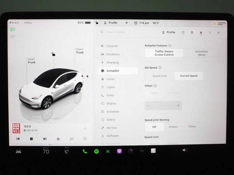 2023 Tesla Model Y Long Range AWD *AUTOPILOT, NAVIGATION, SAFETY ALERTS, ADAPTIVE CRUISE, SURROUND VIEW CAMERAS, PANORAMA GLASS ROOF, HEATED SEATS/STEERING WHEEL, WIRELESS CHARGING Round Rock TX