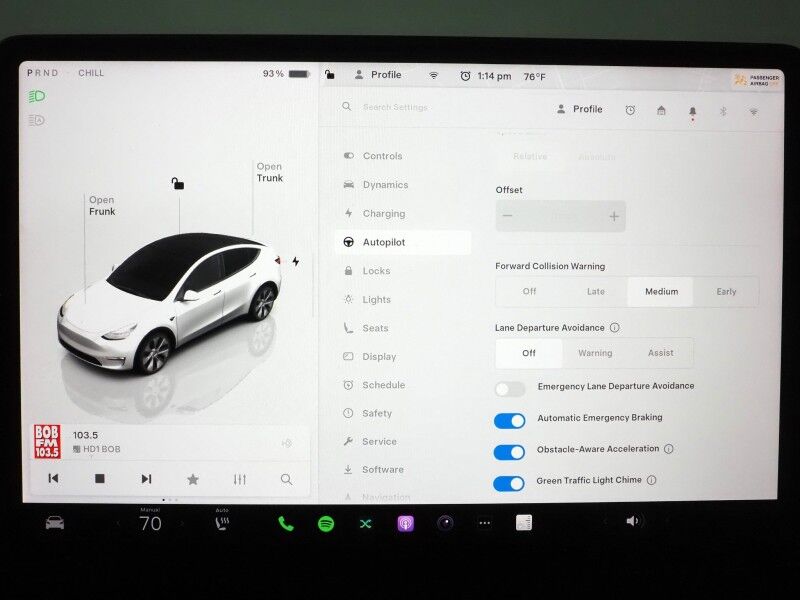 2023 Tesla Model Y Long Range AWD *AUTOPILOT, NAVIGATION, SAFETY ALERTS, ADAPTIVE CRUISE, SURROUND VIEW CAMERAS, PANORAMA GLASS ROOF, HEATED SEATS/STEERING WHEEL, WIRELESS CHARGING Round Rock TX