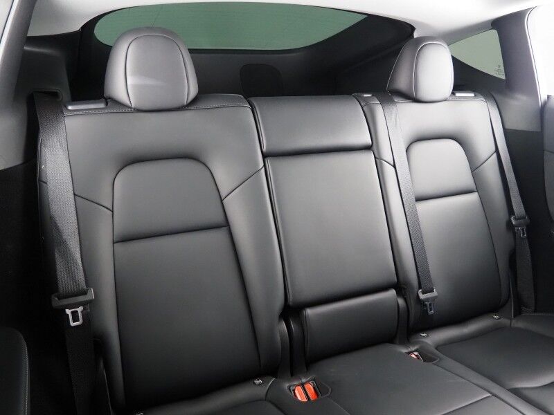 2023 Tesla Model Y Long Range AWD *AUTOPILOT, NAVIGATION, SAFETY ALERTS, ADAPTIVE CRUISE, SURROUND VIEW CAMERAS, PANORAMA GLASS ROOF, HEATED SEATS/STEERING WHEEL, WIRELESS CHARGING Round Rock TX