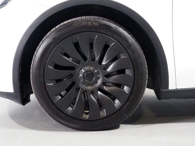 2023 Tesla Model Y Long Range AWD *AUTOPILOT, NAVIGATION, SAFETY ALERTS, ADAPTIVE CRUISE, SURROUND VIEW CAMERAS, PANORAMA GLASS ROOF, HEATED SEATS/STEERING WHEEL, WIRELESS CHARGING Round Rock TX