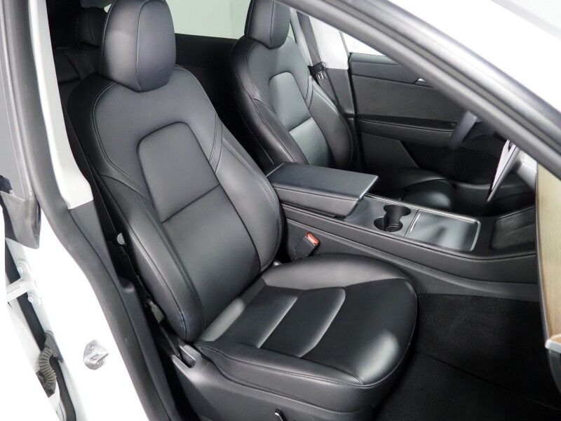 2023 Tesla Model Y Long Range AWD *AUTOPILOT, NAVIGATION, SAFETY ALERTS, ADAPTIVE CRUISE, SURROUND VIEW CAMERAS, PANORAMA GLASS ROOF, HEATED SEATS/STEERING WHEEL, WIRELESS CHARGING Round Rock TX