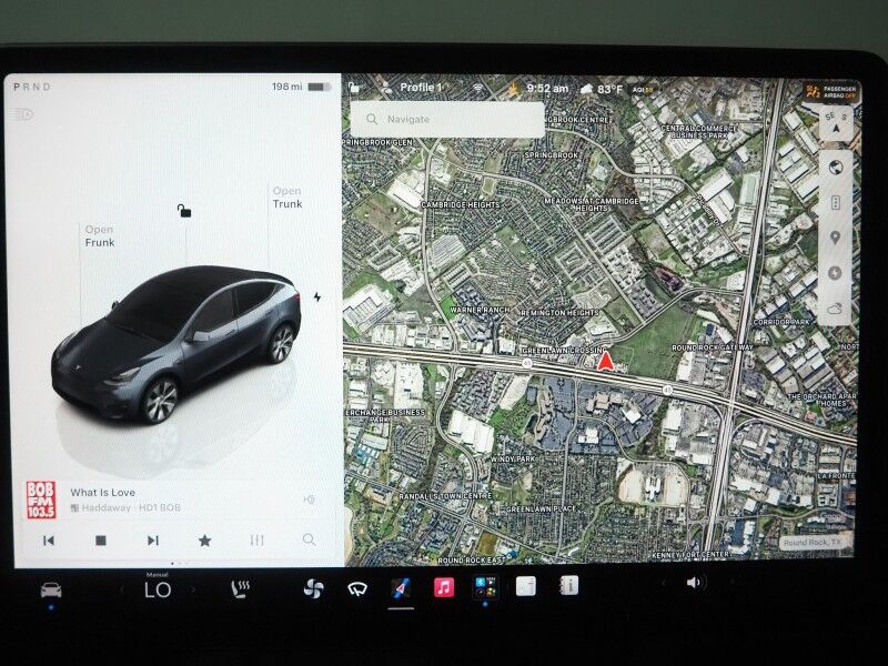 2023 Tesla Model Y Long Range AWD *AUTOPILOT, NAVIGATION, SAFETY ALERTS, ADAPTIVE CRUISE, SURROUND VIEW CAMERAS, PANORAMA GLASS ROOF, HEATED SEATS/STEERING WHEEL, WIRELESS CHARGING Round Rock TX