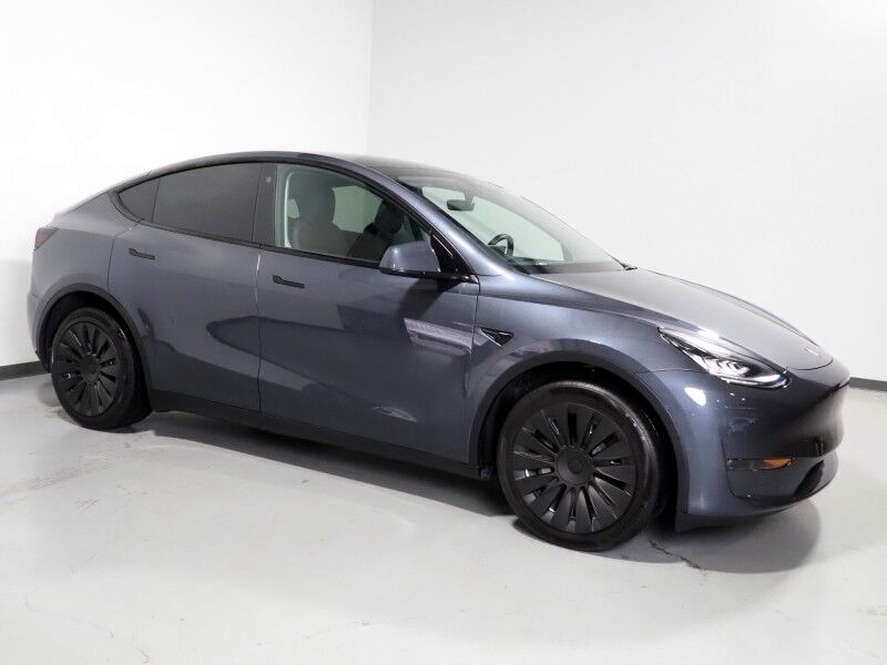 2023 Tesla Model Y Long Range AWD *AUTOPILOT, NAVIGATION, SAFETY ALERTS, ADAPTIVE CRUISE, SURROUND VIEW CAMERAS, PANORAMA GLASS ROOF, HEATED SEATS/STEERING WHEEL, WIRELESS CHARGING