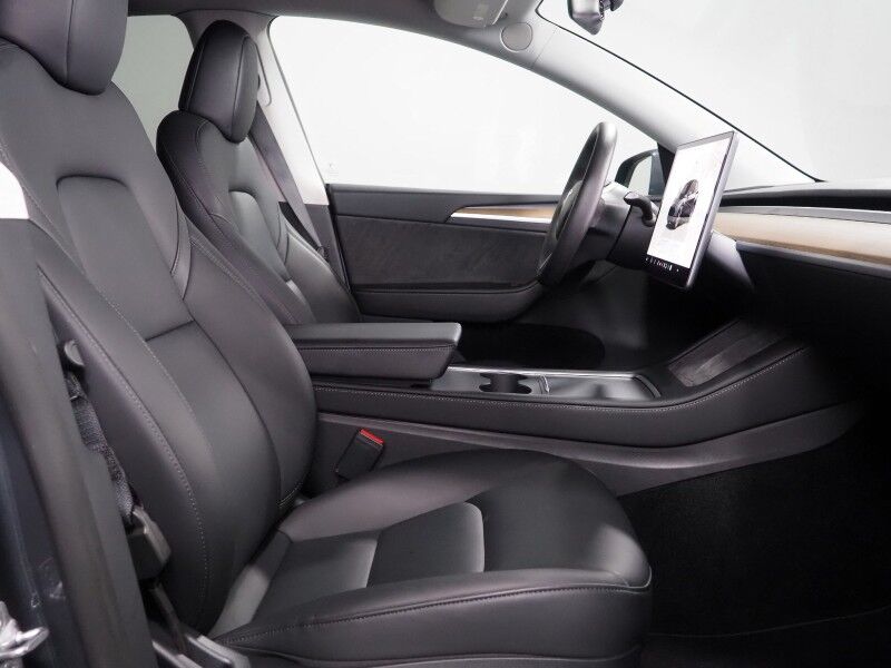 2023 Tesla Model Y Long Range AWD *AUTOPILOT, NAVIGATION, SAFETY ALERTS, ADAPTIVE CRUISE, SURROUND VIEW CAMERAS, PANORAMA GLASS ROOF, HEATED SEATS/STEERING WHEEL, WIRELESS CHARGING Round Rock TX