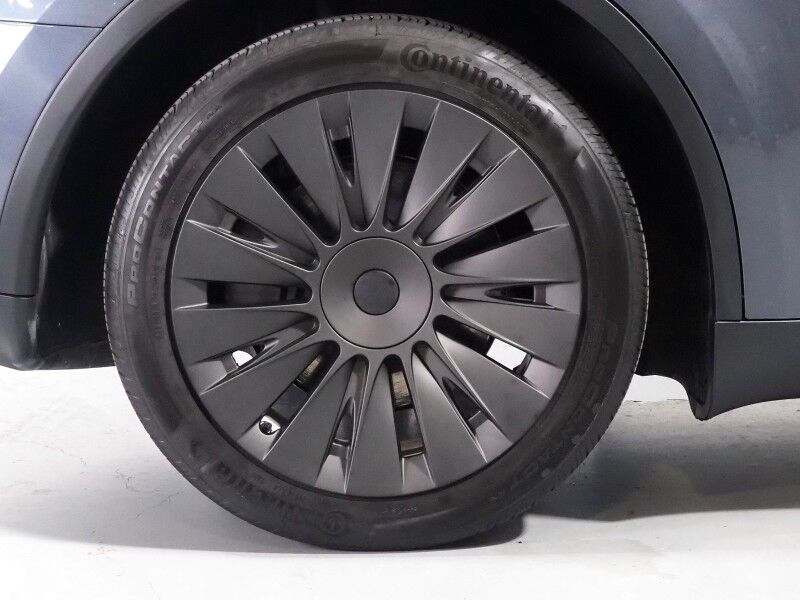 2023 Tesla Model Y Long Range AWD *AUTOPILOT, NAVIGATION, SAFETY ALERTS, ADAPTIVE CRUISE, SURROUND VIEW CAMERAS, PANORAMA GLASS ROOF, HEATED SEATS/STEERING WHEEL, WIRELESS CHARGING Round Rock TX