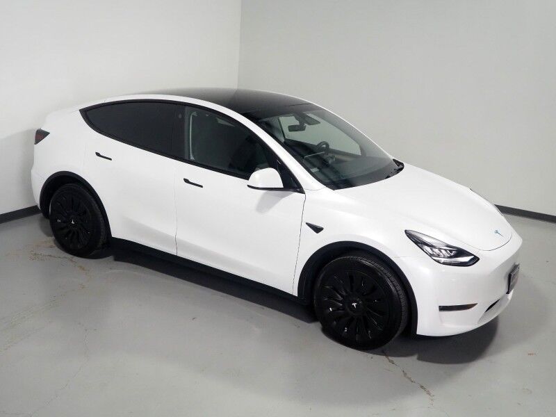 2023 Tesla Model Y Long Range AWD *AUTOPILOT, NAVIGATION, SAFETY ALERTS, ADAPTIVE CRUISE, SURROUND VIEW CAMERAS, PANORAMA GLASS ROOF, HEATED SEATS/STEERING WHEEL, WIRELESS CHARGING Round Rock TX