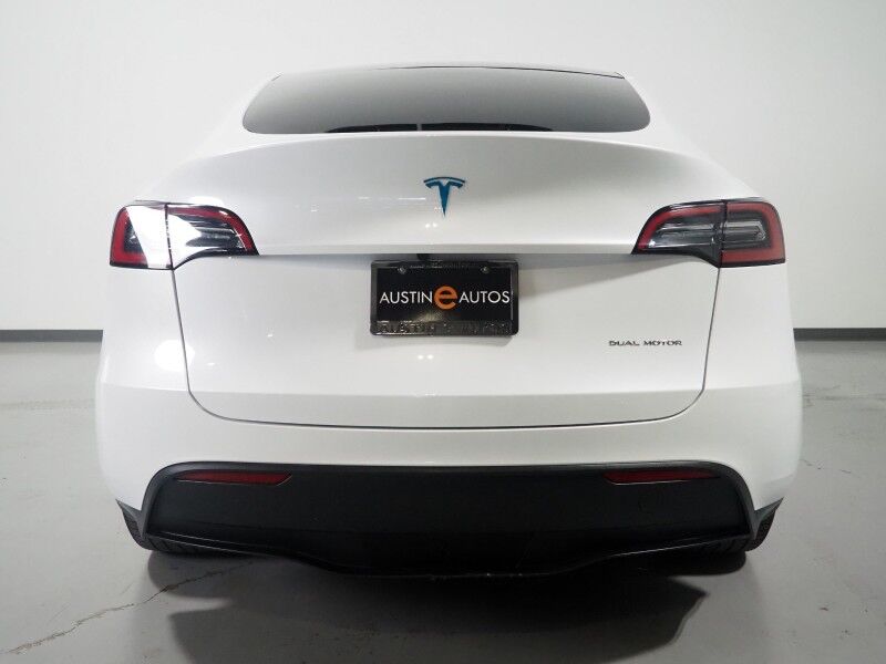 2023 Tesla Model Y Long Range AWD *AUTOPILOT, NAVIGATION, SAFETY ALERTS, ADAPTIVE CRUISE, SURROUND VIEW CAMERAS, PANORAMA GLASS ROOF, HEATED SEATS/STEERING WHEEL, WIRELESS CHARGING Round Rock TX