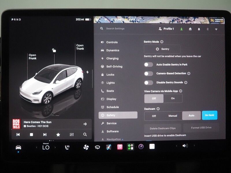 2023 Tesla Model Y Long Range AWD *AUTOPILOT, NAVIGATION, SAFETY ALERTS, ADAPTIVE CRUISE, SURROUND VIEW CAMERAS, PANORAMA GLASS ROOF, HEATED SEATS/STEERING WHEEL, WIRELESS CHARGING Round Rock TX