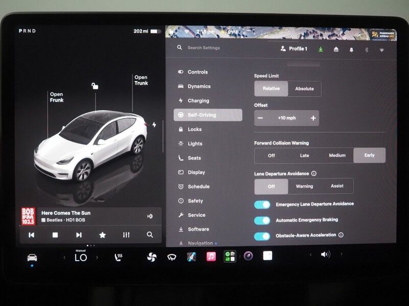 2023 Tesla Model Y Long Range AWD *AUTOPILOT, NAVIGATION, SAFETY ALERTS, ADAPTIVE CRUISE, SURROUND VIEW CAMERAS, PANORAMA GLASS ROOF, HEATED SEATS/STEERING WHEEL, WIRELESS CHARGING Round Rock TX