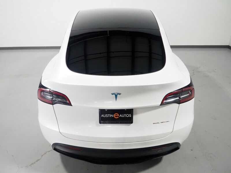 2023 Tesla Model Y Long Range AWD *AUTOPILOT, NAVIGATION, SAFETY ALERTS, ADAPTIVE CRUISE, SURROUND VIEW CAMERAS, PANORAMA GLASS ROOF, HEATED SEATS/STEERING WHEEL, WIRELESS CHARGING Round Rock TX