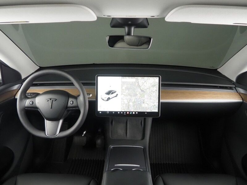 2023 Tesla Model Y Long Range AWD *AUTOPILOT, NAVIGATION, SAFETY ALERTS, ADAPTIVE CRUISE, SURROUND VIEW CAMERAS, PANORAMA GLASS ROOF, HEATED SEATS/STEERING WHEEL, WIRELESS CHARGING