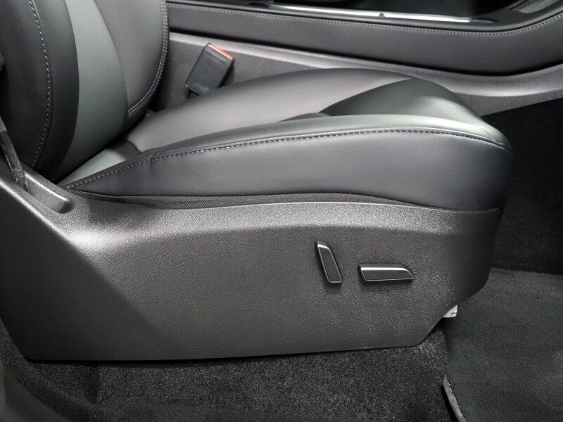 2023 Tesla Model Y Long Range AWD *AUTOPILOT, NAVIGATION, SAFETY ALERTS, ADAPTIVE CRUISE, SURROUND VIEW CAMERAS, PANORAMA GLASS ROOF, HEATED SEATS/STEERING WHEEL, WIRELESS CHARGING Round Rock TX