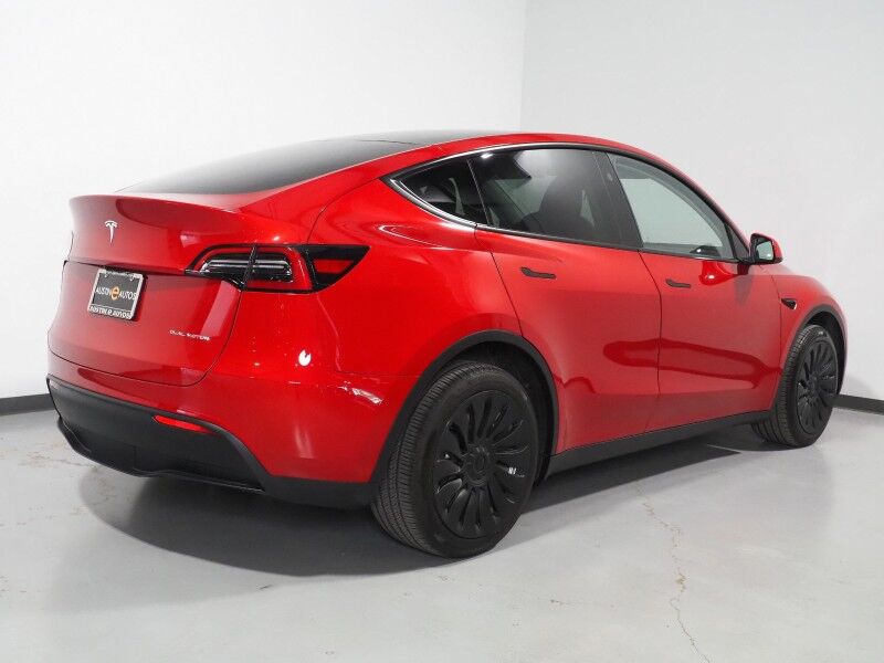 2023 Tesla Model Y Long Range AWD *AUTOPILOT, NAVIGATION, SAFETY ALERTS, ADAPTIVE CRUISE, SURROUND VIEW CAMERAS, PANORAMA GLASS ROOF, HEATED SEATS/STEERING WHEEL, WIRELESS CHARGING Round Rock TX