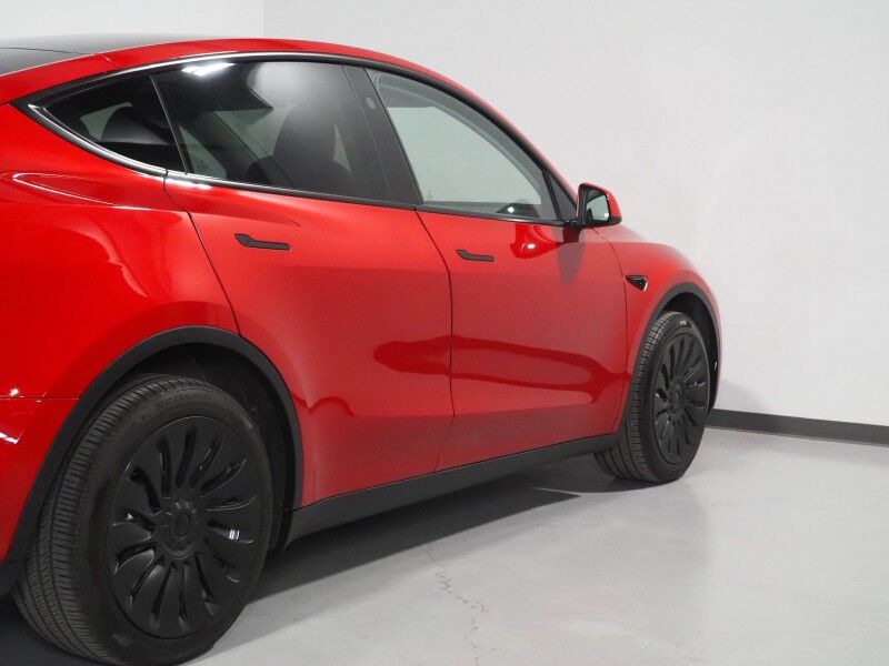 2023 Tesla Model Y Long Range AWD *AUTOPILOT, NAVIGATION, SAFETY ALERTS, ADAPTIVE CRUISE, SURROUND VIEW CAMERAS, PANORAMA GLASS ROOF, HEATED SEATS/STEERING WHEEL, WIRELESS CHARGING Round Rock TX
