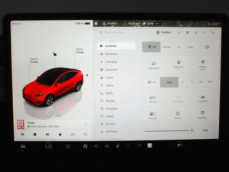 2023 Tesla Model Y Long Range AWD *AUTOPILOT, NAVIGATION, SAFETY ALERTS, ADAPTIVE CRUISE, SURROUND VIEW CAMERAS, PANORAMA GLASS ROOF, HEATED SEATS/STEERING WHEEL, WIRELESS CHARGING Round Rock TX