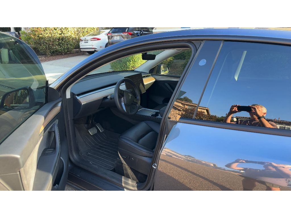 2023 Tesla Model Y Long Range AWD HW4 7 Pass Folsom CA