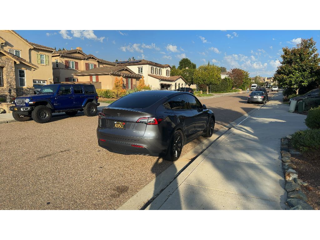 2023 Tesla Model Y Long Range AWD HW4 7 Pass Folsom CA
