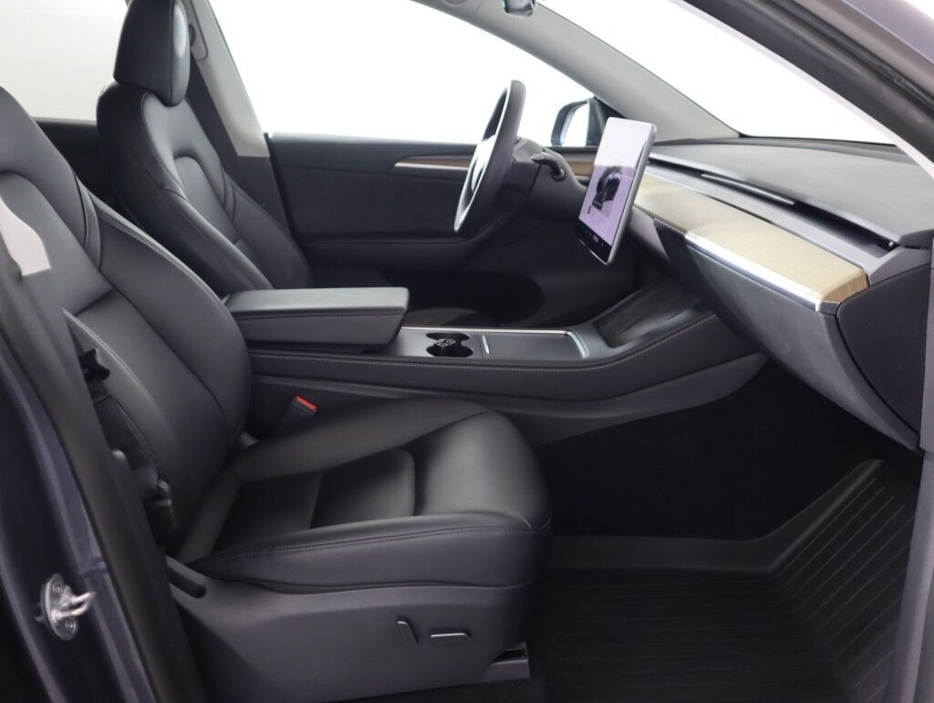 2023 Tesla Model Y Long Range AWD Maumee OH