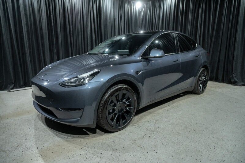 2023 Tesla Model Y Long Range AWD SUV