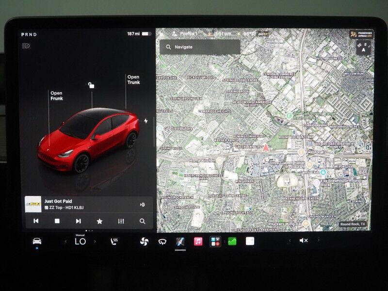 2023 Tesla Model Y Long Range AWD *TRAFFIC AWARE CRUISE CONTROL, NAVIGATION, SAFETY ALERTS, SURROUND VIEW CAMERAS, PANORAMA GLASS ROOF, HEATED SEATS/STEERING WHEEL, 20 INCH INDUCTION WHEELS, WIRELESS CHARGING, 20 INCH INDUCTION WHEELS Round Rock TX