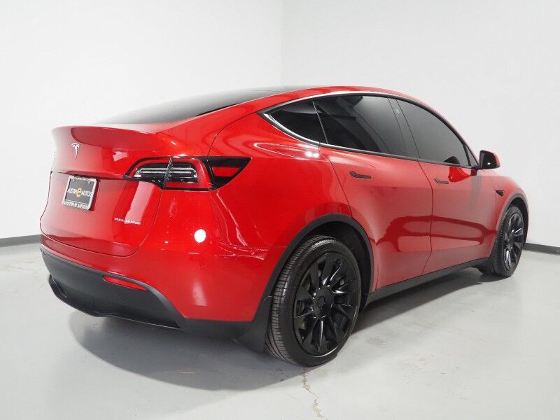 2023 Tesla Model Y Long Range AWD *TRAFFIC AWARE CRUISE CONTROL, NAVIGATION, SAFETY ALERTS, SURROUND VIEW CAMERAS, PANORAMA GLASS ROOF, HEATED SEATS/STEERING WHEEL, 20 INCH INDUCTION WHEELS, WIRELESS CHARGING, 20 INCH INDUCTION WHEELS Round Rock TX