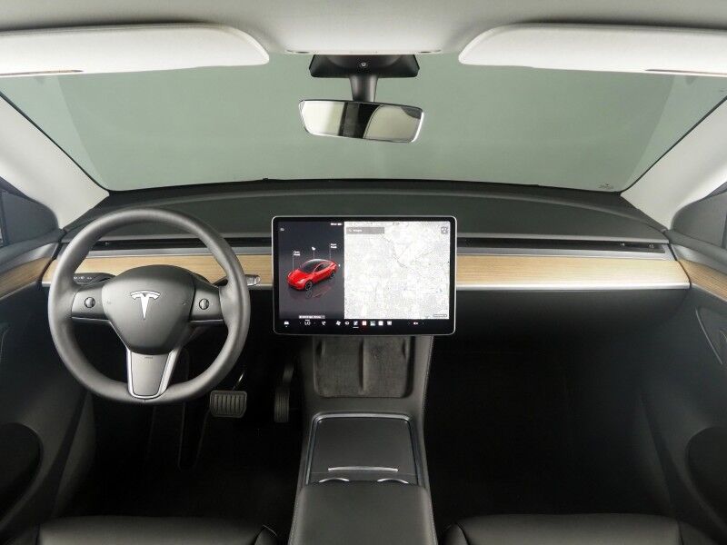 2023 Tesla Model Y Long Range AWD *TRAFFIC AWARE CRUISE CONTROL, NAVIGATION, SAFETY ALERTS, SURROUND VIEW CAMERAS, PANORAMA GLASS ROOF, HEATED SEATS/STEERING WHEEL, 20 INCH INDUCTION WHEELS, WIRELESS CHARGING, 20 INCH INDUCTION WHEELS
