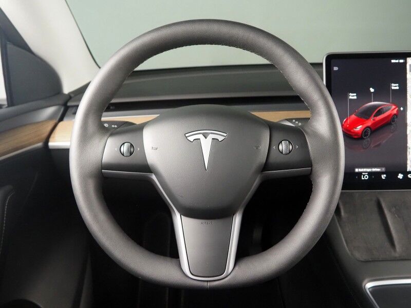 2023 Tesla Model Y Long Range AWD *TRAFFIC AWARE CRUISE CONTROL, NAVIGATION, SAFETY ALERTS, SURROUND VIEW CAMERAS, PANORAMA GLASS ROOF, HEATED SEATS/STEERING WHEEL, 20 INCH INDUCTION WHEELS, WIRELESS CHARGING, 20 INCH INDUCTION WHEELS Round Rock TX