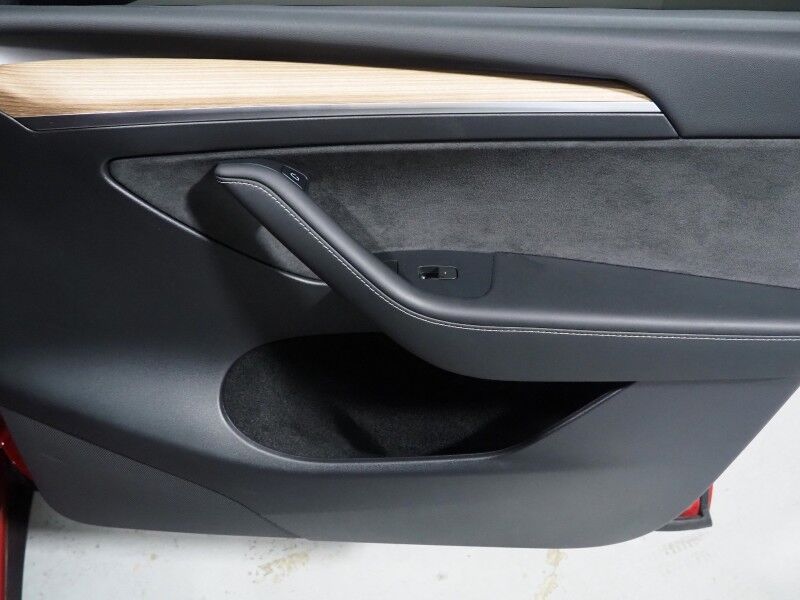 2023 Tesla Model Y Long Range AWD *TRAFFIC AWARE CRUISE CONTROL, NAVIGATION, SAFETY ALERTS, SURROUND VIEW CAMERAS, PANORAMA GLASS ROOF, HEATED SEATS/STEERING WHEEL, 20 INCH INDUCTION WHEELS, WIRELESS CHARGING, 20 INCH INDUCTION WHEELS Round Rock TX