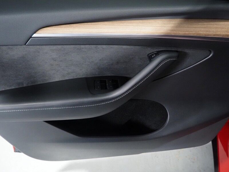 2023 Tesla Model Y Long Range AWD *TRAFFIC AWARE CRUISE CONTROL, NAVIGATION, SAFETY ALERTS, SURROUND VIEW CAMERAS, PANORAMA GLASS ROOF, HEATED SEATS/STEERING WHEEL, 20 INCH INDUCTION WHEELS, WIRELESS CHARGING, 20 INCH INDUCTION WHEELS Round Rock TX