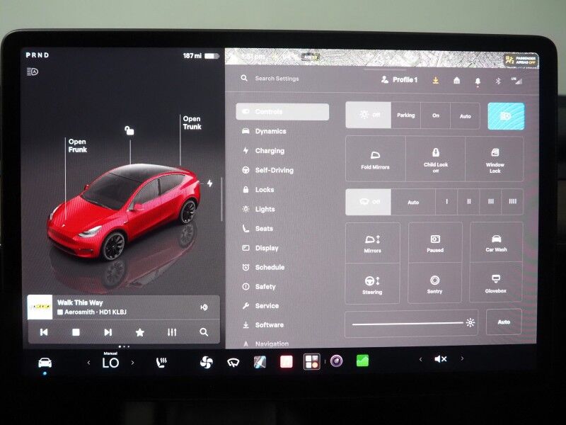 2023 Tesla Model Y Long Range AWD *TRAFFIC AWARE CRUISE CONTROL, NAVIGATION, SAFETY ALERTS, SURROUND VIEW CAMERAS, PANORAMA GLASS ROOF, HEATED SEATS/STEERING WHEEL, 20 INCH INDUCTION WHEELS, WIRELESS CHARGING, 20 INCH INDUCTION WHEELS Round Rock TX