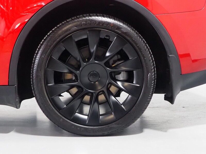 2023 Tesla Model Y Long Range AWD *TRAFFIC AWARE CRUISE CONTROL, NAVIGATION, SAFETY ALERTS, SURROUND VIEW CAMERAS, PANORAMA GLASS ROOF, HEATED SEATS/STEERING WHEEL, 20 INCH INDUCTION WHEELS, WIRELESS CHARGING, 20 INCH INDUCTION WHEELS Round Rock TX