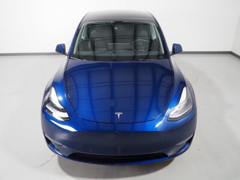 2023 Tesla Model Y Long Range AWD *TRAFFIC AWARE CRUISE CONTROL, NAVIGATION, SAFETY ALERTS, SURROUND VIEW CAMERAS, PANORAMA GLASS ROOF, HEATED SEATS/STEERING WHEEL, WIRELESS CHARGING Round Rock TX