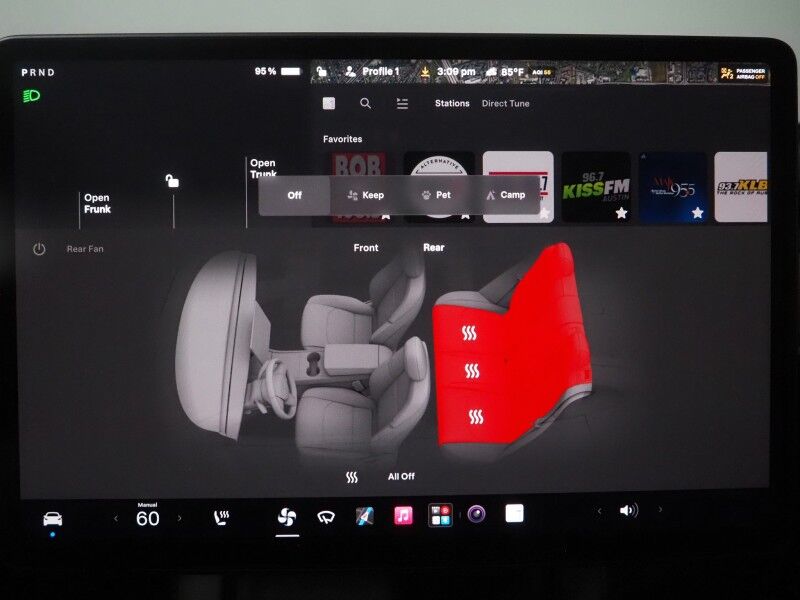 2023 Tesla Model Y Long Range AWD *TRAFFIC AWARE CRUISE CONTROL, NAVIGATION, SAFETY ALERTS, SURROUND VIEW CAMERAS, PANORAMA GLASS ROOF, HEATED SEATS/STEERING WHEEL, WIRELESS CHARGING Round Rock TX