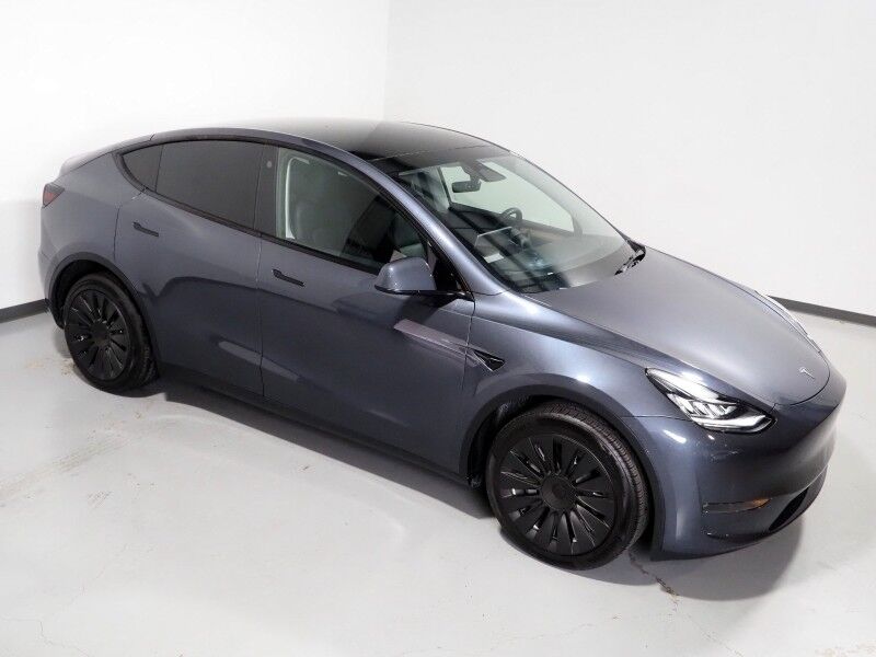 2023 Tesla Model Y Long Range AWD *TRAFFIC AWARE CRUISE CONTROL, NAVIGATION, SAFETY ALERTS, SURROUND VIEW CAMERAS, PANORAMA GLASS ROOF, HEATED SEATS/STEERING WHEEL, WIRELESS CHARGING Round Rock TX