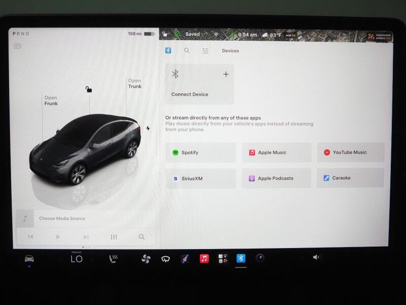2023 Tesla Model Y Long Range AWD *TRAFFIC AWARE CRUISE CONTROL, NAVIGATION, SAFETY ALERTS, SURROUND VIEW CAMERAS, PANORAMA GLASS ROOF, HEATED SEATS/STEERING WHEEL, WIRELESS CHARGING Round Rock TX