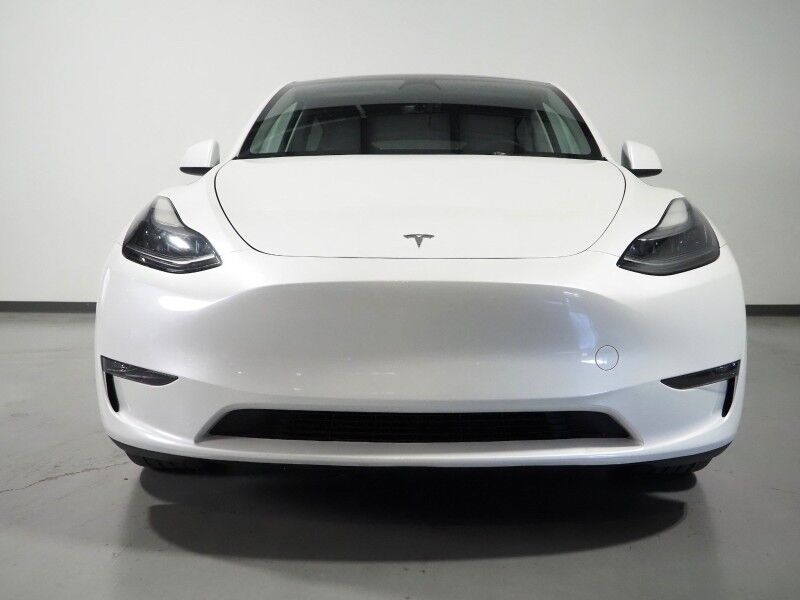 2023 Tesla Model Y Long Range AWD *TRAFFIC AWARE CRUISE CONTROL, NAVIGATION, SAFETY ALERTS, SURROUND VIEW CAMERAS, PANORAMA GLASS ROOF, HEATED SEATS/STEERING WHEEL, WIRELESS CHARGING Round Rock TX