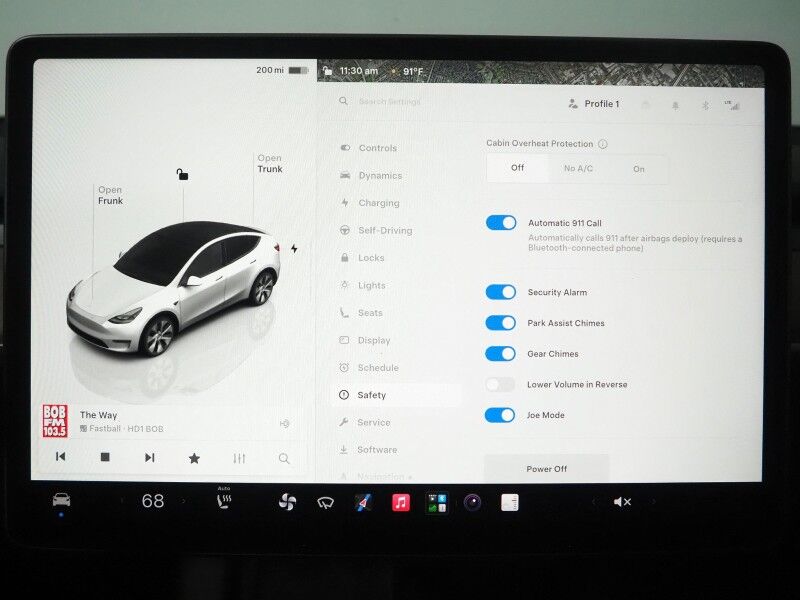 2023 Tesla Model Y Long Range AWD *TRAFFIC AWARE CRUISE CONTROL, NAVIGATION, SAFETY ALERTS, SURROUND VIEW CAMERAS, PANORAMA GLASS ROOF, HEATED SEATS/STEERING WHEEL, WIRELESS CHARGING Round Rock TX