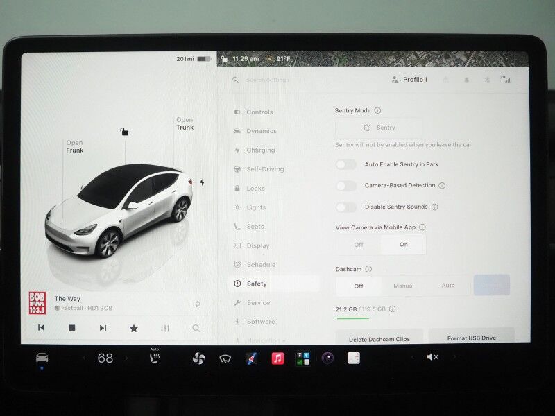 2023 Tesla Model Y Long Range AWD *TRAFFIC AWARE CRUISE CONTROL, NAVIGATION, SAFETY ALERTS, SURROUND VIEW CAMERAS, PANORAMA GLASS ROOF, HEATED SEATS/STEERING WHEEL, WIRELESS CHARGING Round Rock TX