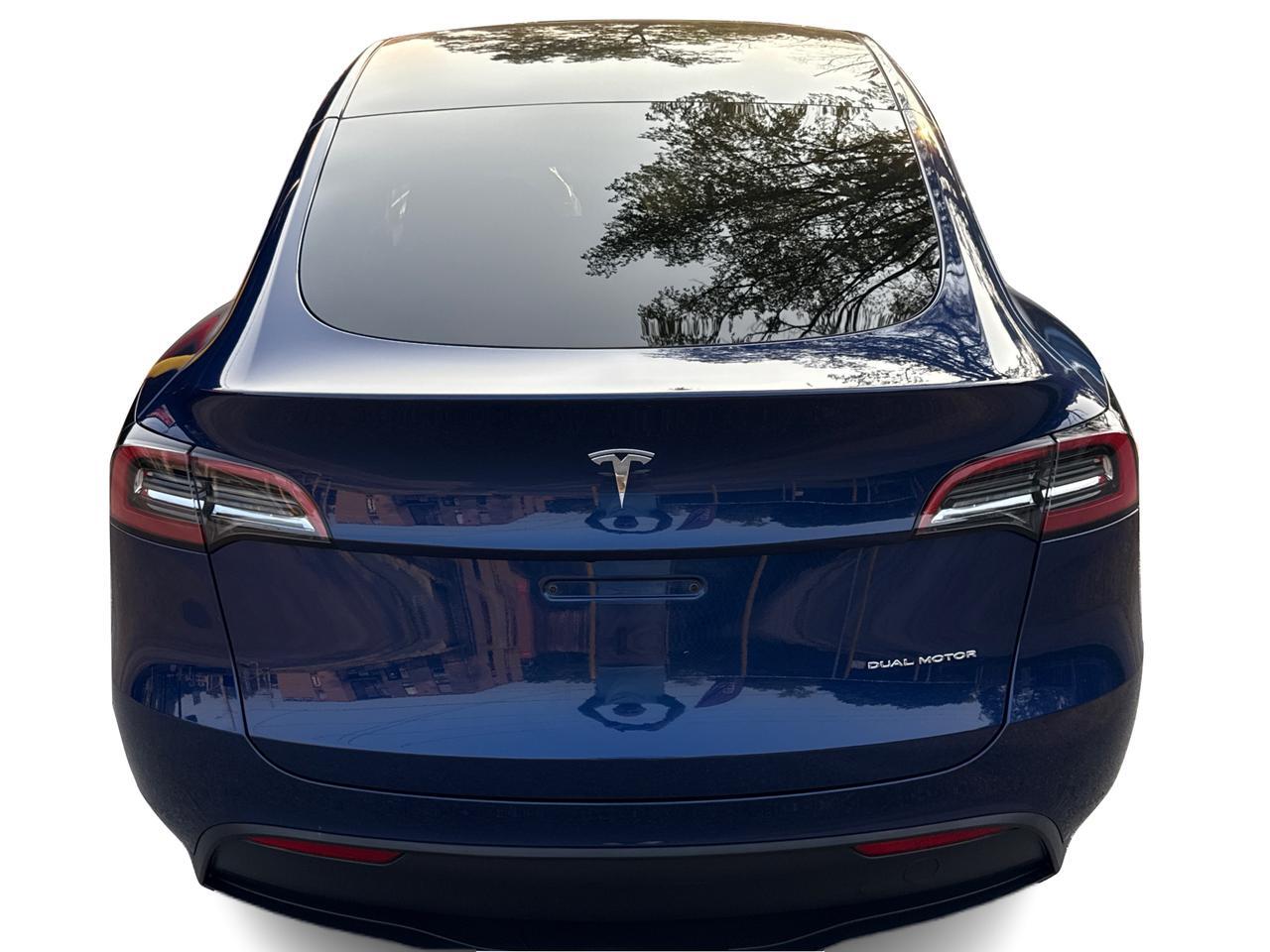 2023 Tesla Model Y Long Range AWD/WHITE INTERIOR/NO ACCIDENT Richmond Hill ON