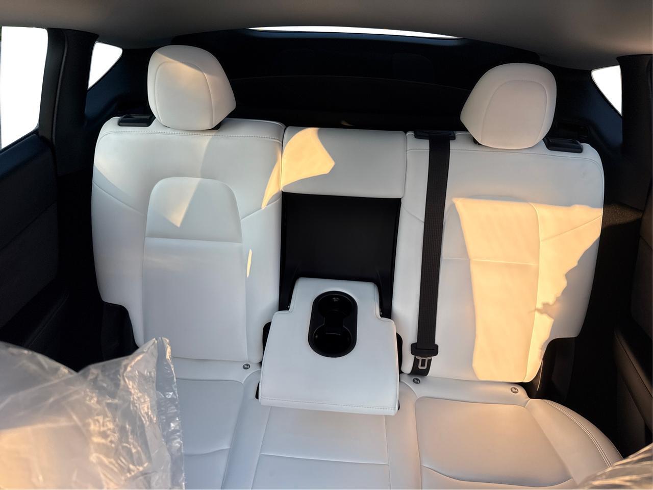 2023 Tesla Model Y Long Range AWD/WHITE INTERIOR/NO ACCIDENT Richmond Hill ON