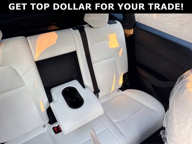 2023 Tesla Model Y Long Range AWD/WHITE INTERIOR/NO ACCIDENT Richmond Hill ON