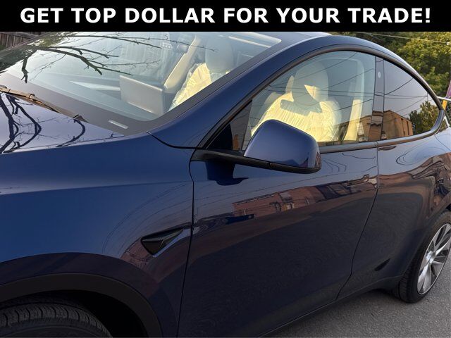 2023 Tesla Model Y Long Range AWD/WHITE INTERIOR/NO ACCIDENT Richmond Hill ON