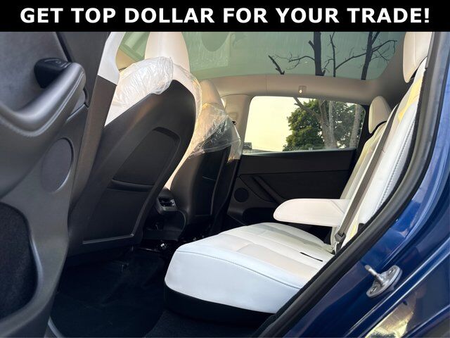 2023 Tesla Model Y Long Range AWD/WHITE INTERIOR/NO ACCIDENT Richmond Hill ON