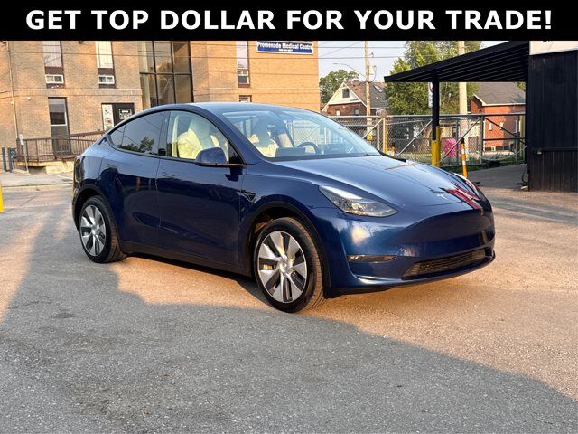 2023 Tesla Model Y Long Range AWD/WHITE INTERIOR/NO ACCIDENT Richmond Hill ON