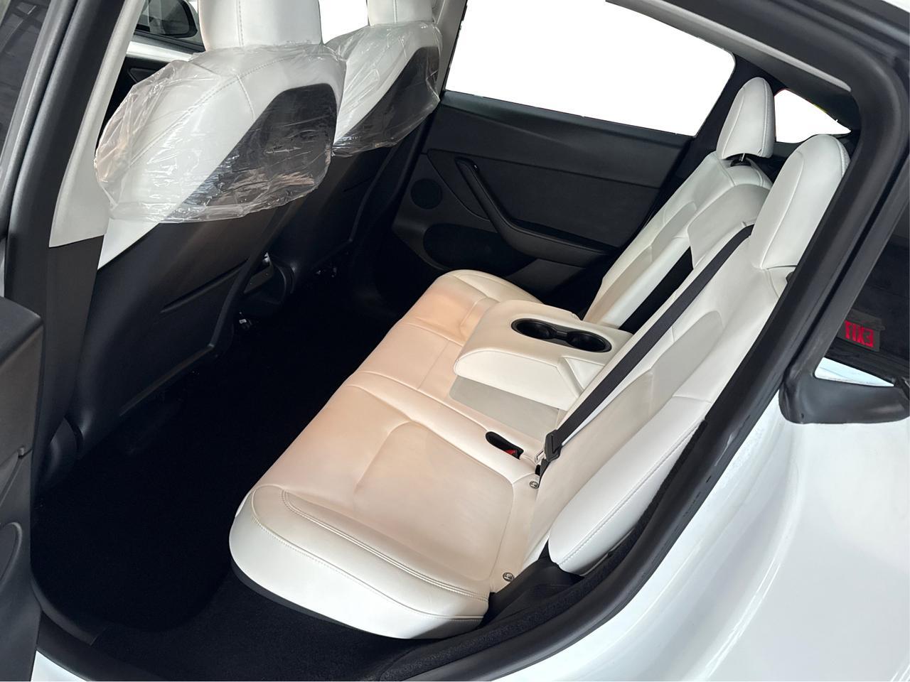 2023 Tesla Model Y Long Range AWD/WHITE INTERIOR/NO ACCIDENT Richmond Hill ON